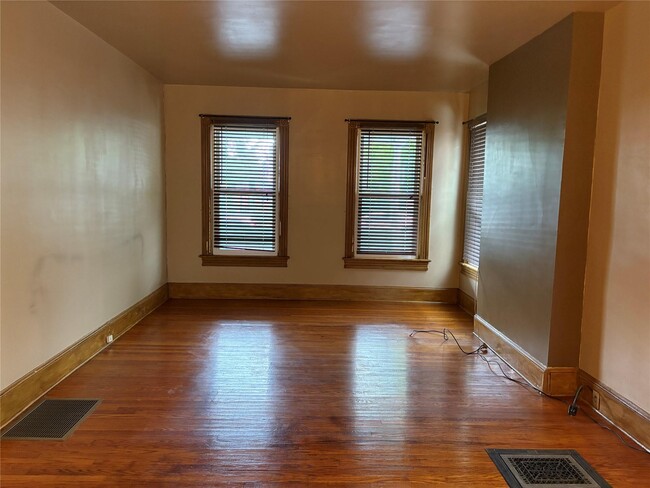 1 Houston Ave in Middletown, NY - Building Photo - Building Photo