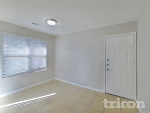 11010 Vanilla Ridge Ct in Houston, TX - Foto de edificio - Building Photo