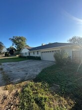 104 Kingswood Dr in Greenville, TX - Building Photo - Building Photo