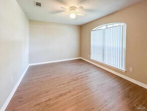 1415 Tender Oaks Ln in Pensacola, FL - Building Photo - Building Photo