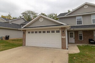 4614 Dehaven Dr in Columbia, MO - Building Photo