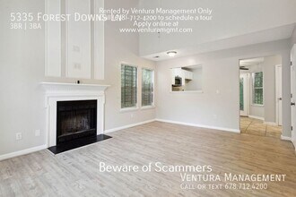 5335 Forest Downs Ln in College Park, GA - Building Photo - Building Photo