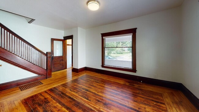 127 Shepard St in Lansing, MI - Building Photo - Building Photo