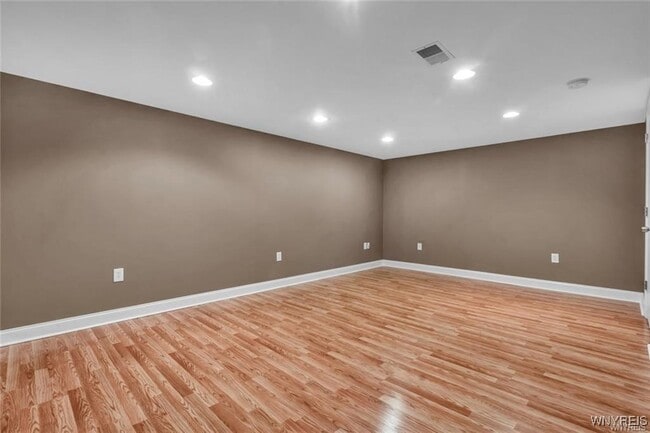 property at 11 Ojibwa Cir