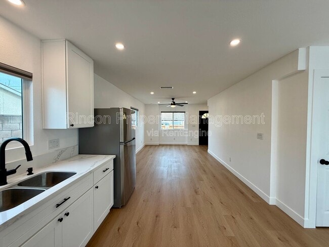 property at 607 Lemon Way