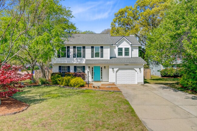property at 1387 Downsberry Dr