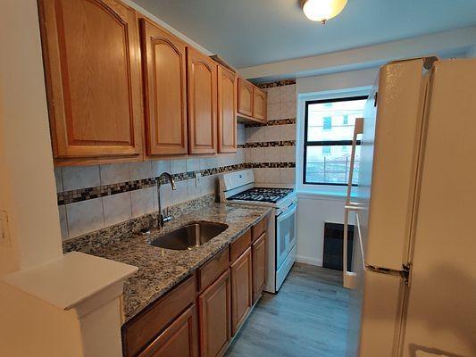 343 E 173rd St in Bronx, NY - Building Photo