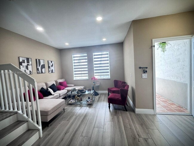 4226 SW 156th Ave
