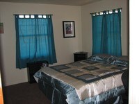Building Photo - Eric Court Apartamentos in Louisville, Kentucky