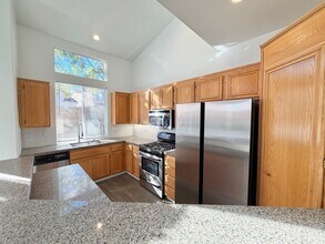 11103 Caminito Arcada in San Diego, CA - Building Photo - Building Photo