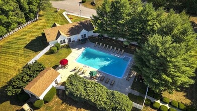 Independence Crossing Apartments in Phoenixville, PA - Foto de edificio - Building Photo