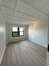 1211 N La Salle Dr in Chicago, IL - Foto de edificio - Building Photo