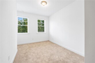 6605 Beacon Dr in Sandy Springs, GA - Building Photo - Building Photo