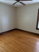 168 Harding St in Elgin, IL - Building Photo - Building Photo