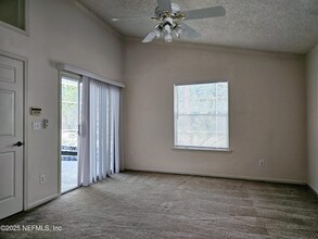 12431 Harbor Winds Dr N in Jacksonville, FL - Building Photo - Building Photo