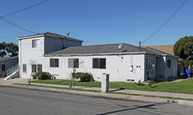 1918 Woden St in San Diego, CA - Building Photo - Building Photo