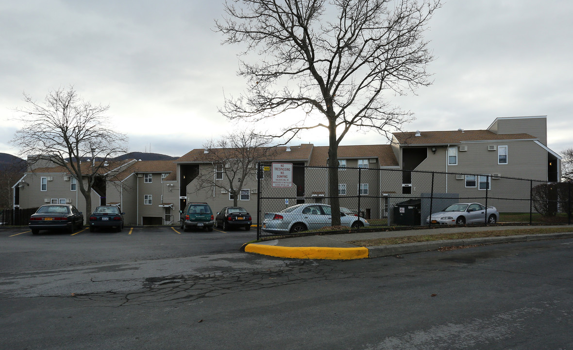 Davies South Terrace Apartments in Beacon, NY - Building Photo