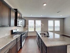 5712 Kara Dr in Austin, TX - Building Photo - Building Photo