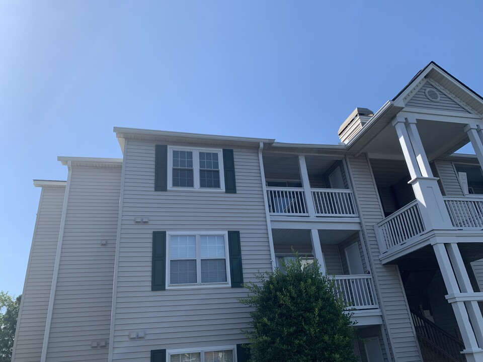 3792 Hitchcock Way, Unit 238 in Myrtle Beach, SC - Foto de edificio