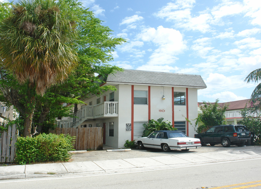 1510 South Federal Hwy in Lake Worth, FL - Building Photo