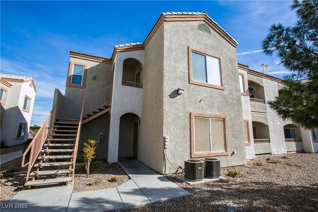 4655 Gold Dust Ave