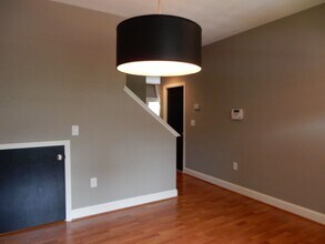 630 Janette Ave SW in Roanoke, VA - Building Photo - Building Photo