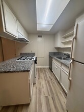 9074-9076 Salmon Falls Dr in Sacramento, CA - Building Photo - Building Photo