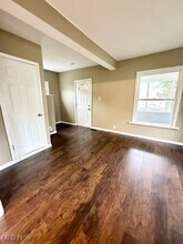 422 W Smith Rd in Medina, OH - Building Photo - Building Photo