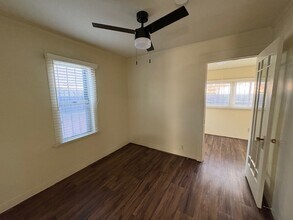 2658 S Rimpau Blvd, Unit 2658 S. Rimpau Blvd in Los Angeles, CA - Building Photo - Building Photo