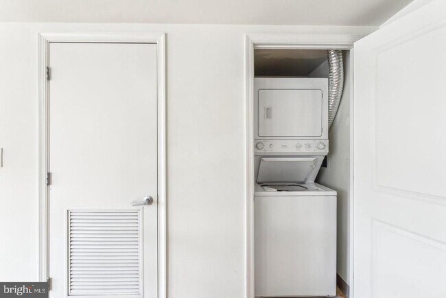 1225 13th St NW in Washington, DC - Building Photo - Building Photo