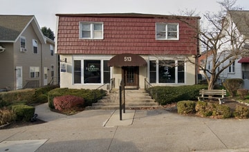 513 W Chocolate Ave, Unit 1 in Hershey, PA - Foto de edificio - Building Photo