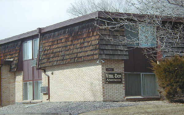 Verl-don Apartments in Westminster, CO - Building Photo