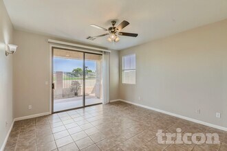 13574 W Cypress St in Goodyear, AZ - Building Photo - Building Photo