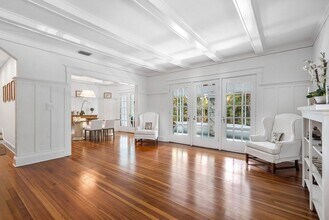 141 Chilean Ave in Palm Beach, FL - Building Photo - Building Photo