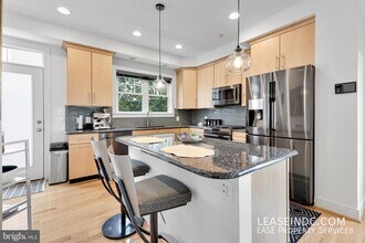 3051 Chancellor's Way NE in Washington, DC - Building Photo - Building Photo