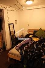 8 Greylock Rd, Unit 1 in Boston, MA - Building Photo - Building Photo