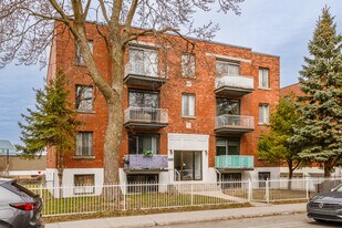 3781 Barclay Av in Montréal, QC - Building Photo
