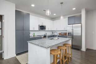 Union Green in Atlanta, GA - Building Photo