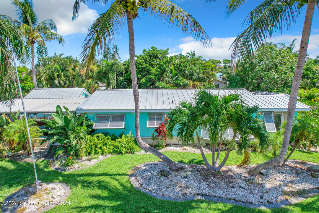 230 Rita Blvd in Melbourne Beach, FL - Building Photo