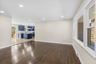 17740 N Clyde Ave in Lansing, IL - Building Photo - Building Photo