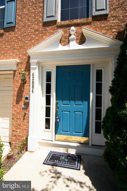 property at 43004 Center St