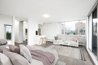 Hollyburn Court in Vancouver, BC - Building Photo - Building Photo