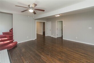 97 Smith Clove Rd in Woodbury, NY - Building Photo - Building Photo