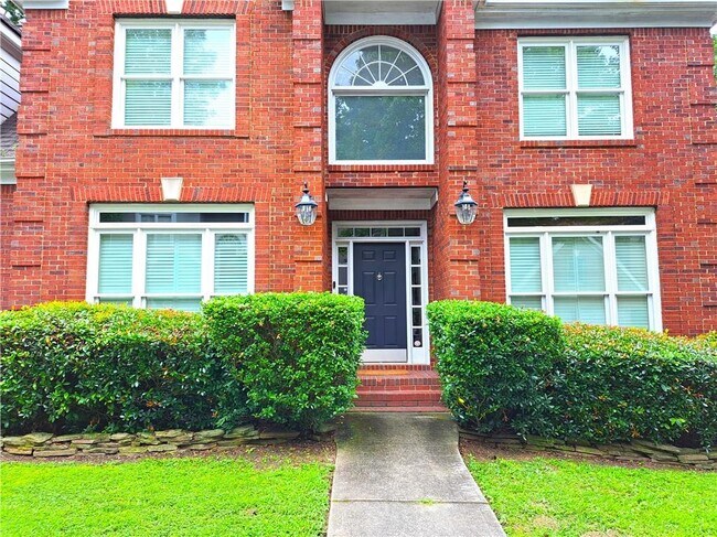 2242 Lenox Walk NE in Atlanta, GA - Building Photo - Building Photo
