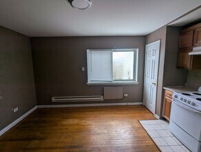 7201 S Western Ave in Chicago, IL - Building Photo - Building Photo