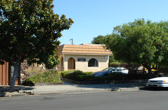 Professional Plaza in Vallejo, CA - Building Photo - Building Photo