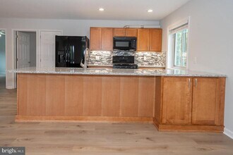 200 Pennsylvania Ave in Wayne, PA - Building Photo - Building Photo