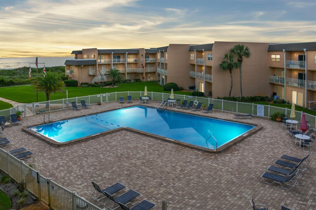 5930-5A1a A1A S in St. Augustine, FL - Building Photo
