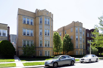 230 S Maple in Oak Park, IL - Foto de edificio - Building Photo