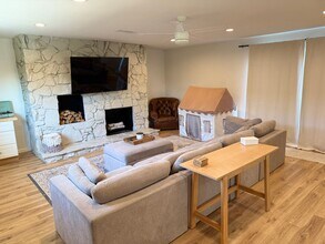 12201 Diamond St in Garden Grove, CA - Building Photo - Building Photo